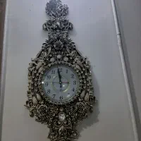 ساعت بسیار تمیز وسالم ۵۵۰