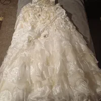 لباس عروس پرکار و پرنسسی شنل دار