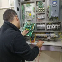 رفع خرابی آسانسور فوری