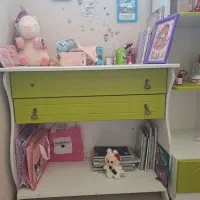 ست میز و کمد