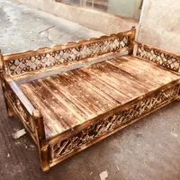 تولید تخت و مبلمان سنتی چو بی|مبلمان خانگی و میز عسلی|آمل, |دیوار