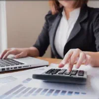 حسابدار داخلی و مالیاتی