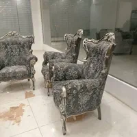 مبلمان سلطنتی ۹ نفره و ویترین و میز وعسلی|مبلمان خانگی و میز عسلی|کیش, |دیوار
