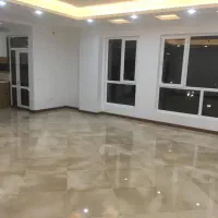 ۸۷متر ۲ خواب / تراورتن/ ۴ باغ
