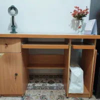 میز کامپیوتر و تحریر