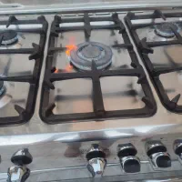 فرگازپنچ شعله.  تمام استیل کاملا سالمه درحدنو|اجاق گاز و لوازم برقی پخت‌وپز|خرمشهر, |دیوار