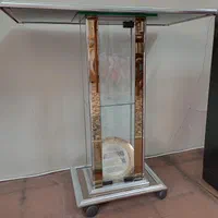 کنسول شمعدان شیشه ای