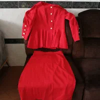 کت و دامن|لباس|بیجار, |دیوار