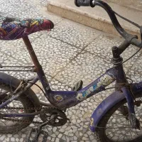 چغادک دو عدد دوچرخه|دوچرخه، اسکیت، اسکوتر|چغادک, |دیوار