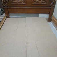 تخت دونفره زیبا وسالم
