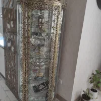 بوفه برنزی درحدنو وتمیزوسالم