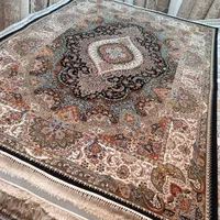 یک تخته ۹‌ متری تک ۷۰۰‌ شانه تراکم ۳۰۰۰|فرش|مشهد, شهید مطهری|دیوار