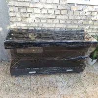 میز تلویزیون شیشه ای