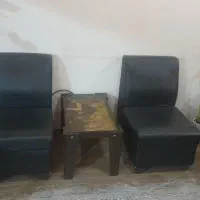 صندلی وتمام وسایل کافی شاپ