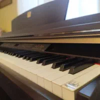 پیانو یاماها clp230