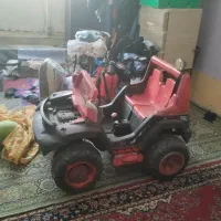 دو عدد ماشین شارژی بزرگ فروش فوری|اسباب‌بازی بچه|مشهد, عبادی|دیوار