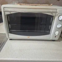توستر تمیز و سالم