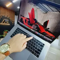 لپتاپ اپل مک بوک رنگ space gray گرافیک دار
