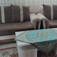 مبل راحتی یک دو نفره و دوتا تک نفره با میز وسط|مبلمان خانگی و میز عسلی|اسدآباد, |دیوار