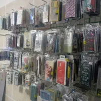 حراج 1300تاگلس و 340قاب گوشی. یکجا بعلت تغییر شغل|لوازم جانبی موبایل و تبلت|تبریز, |دیوار