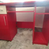 میز تحریر و صندلی