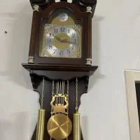 ساعت و بوفه