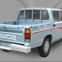 راننده مزدا دوکایین