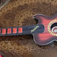 گیتار اسباب بازی|اسباب‌بازی بچه|قم, امامزاده ابراهیم|دیوار