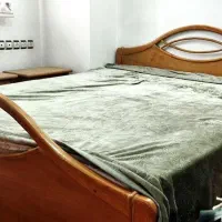 ست تخت و میز آرایش|تخت و سرویس خواب|لنگرود, |دیوار