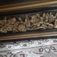 کتیبه قهوه ای طلایی