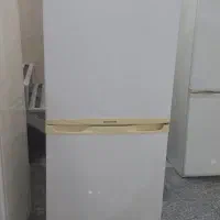 یخچال فریزر یخساران تمیز