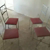 صندلی آهنی