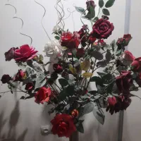 گلهای رز مصنوعی با گلدان|گل مصنوعی|تهران, مهرآباد جنوبی|دیوار