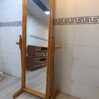 آینه ایستاده مدل خراطی ( گالری چوب مروارید)