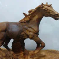 مجسمه ی چوبی اسب|مجسمه، تندیس، ماکت|تهران, نعمت‌آباد|دیوار