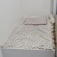 تخت کنار مادر|تخت و صندلی بچه|بروجرد, |دیوار
