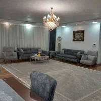مبل راحتی همراه با نهارخوری