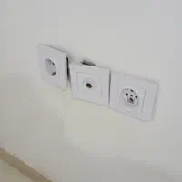 برق ساختمان|خدمات پیشه و مهارت|صومعهسرا, |دیوار