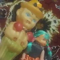 عروسک قدیمی قشنگ