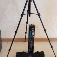 پایه دوربین آکبند بنرو ترازدار حرفه ای