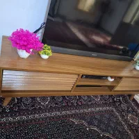 میز تلویزیون نو بدون هیچ ایرادی