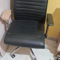 صندلی اداری چرخی