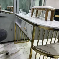 میز ناخن و صندلی|آرایشگاه و سالنهای زیبایی|یاسوج, |دیوار