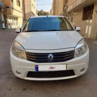 ساندرو ۹۵ دنده اتوماتیک  سالم