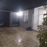 ویلایی ۲۰۰ متری سه نبش|فروش خانه و ویلا|شاهین‌شهر, شهرک گلدیس|دیوار