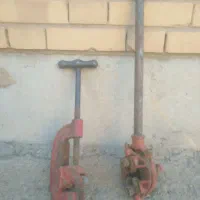یک عدد لوله بر و یک عدد حدیده بفروش میرسد