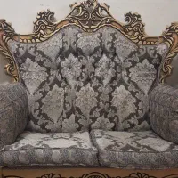 مبل ۷ نفره سلطنتی  با جلو مبلی و میز عسلی