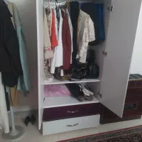 کمد لباسی بزرگ وسالم|جاکفشی، کمد، دراور|رفسنجان, |دیوار