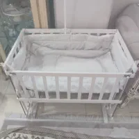 تخت نوزاد