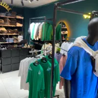 واگذاری مغازه با اجاره و مزایا در پاساژ صدرا|اجارهٔ مغازه و غرفه|فولادشهر, B4|دیوار